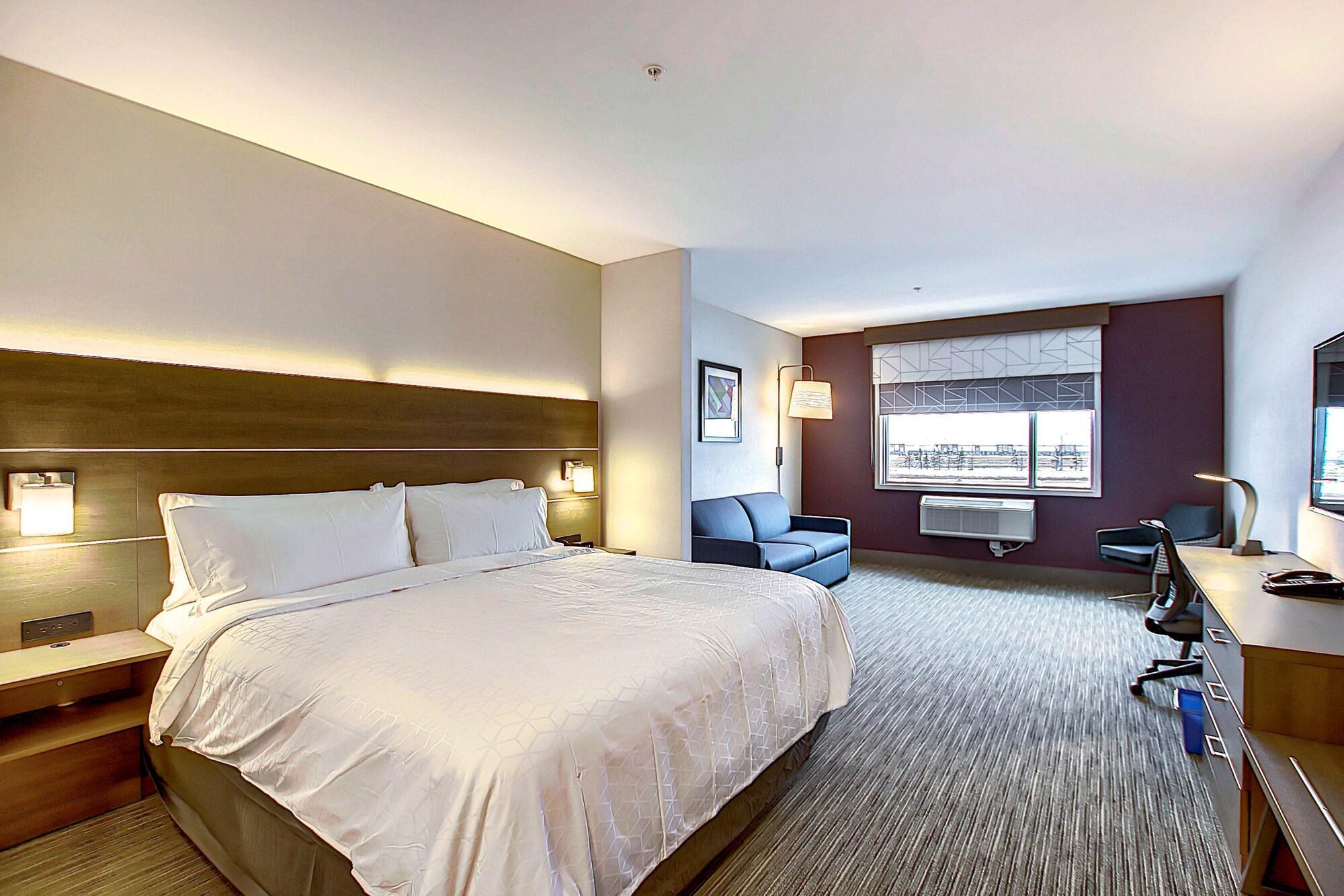 Holiday Inn Express & Suites - Calgary Airport Trail Ne By Ihg Экстерьер фото